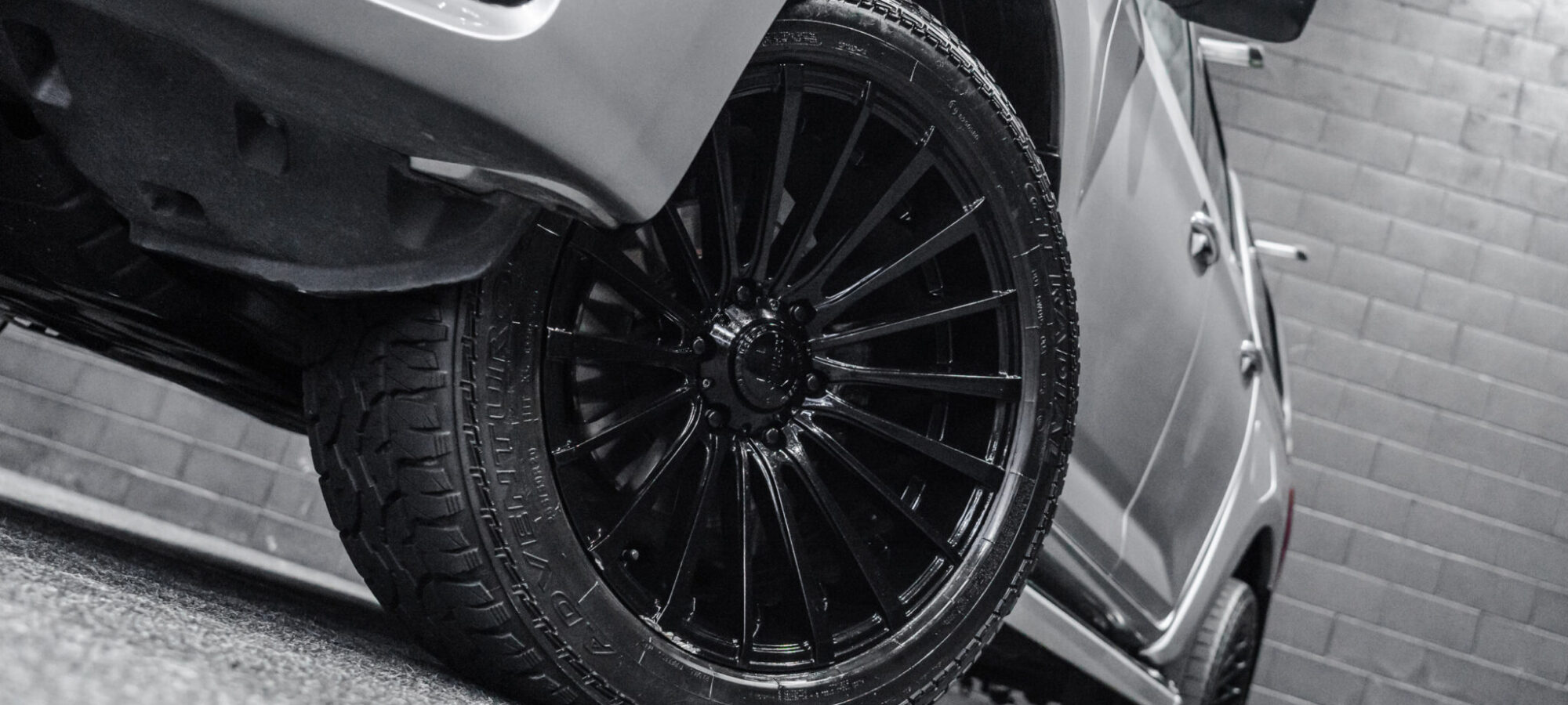 Vehicle Gallery Image