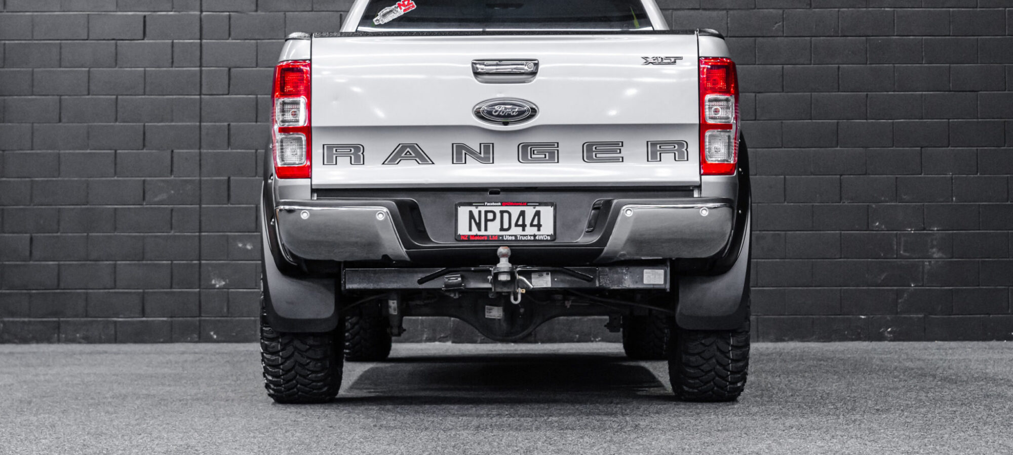 Vehicle Gallery Image