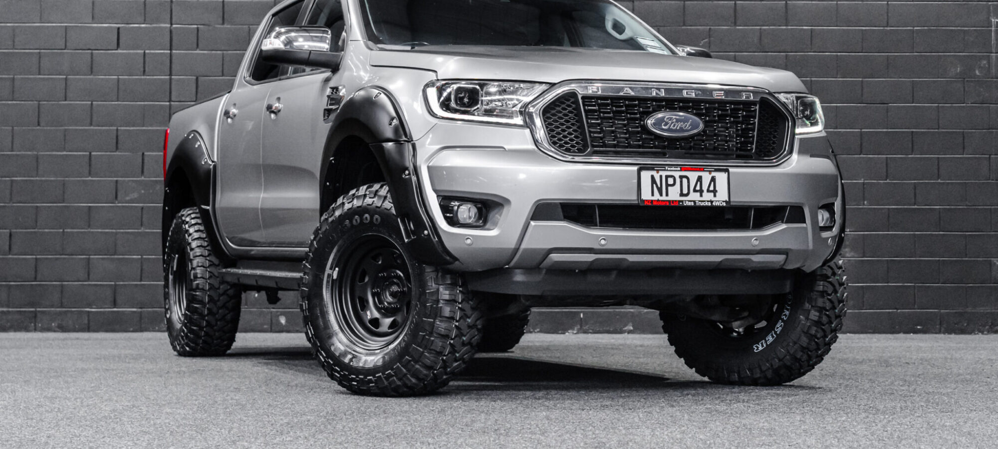 Vehicle Gallery Image