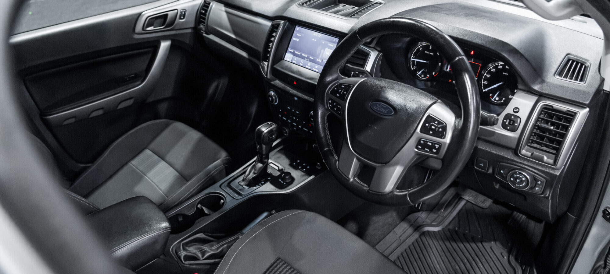 Vehicle Gallery Image