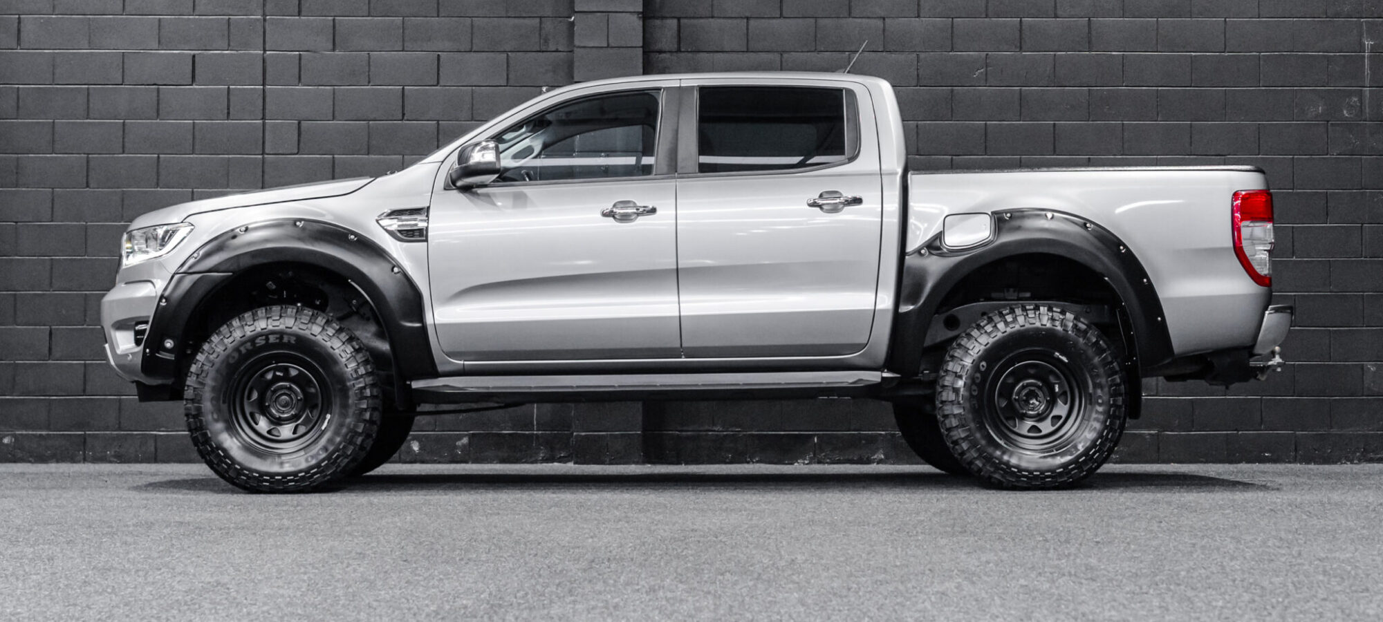 Vehicle Gallery Image