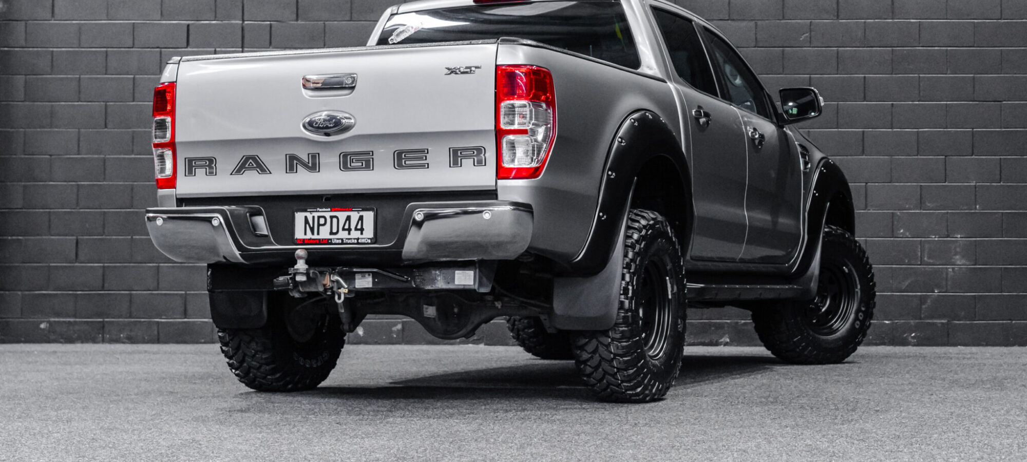 Vehicle Gallery Image