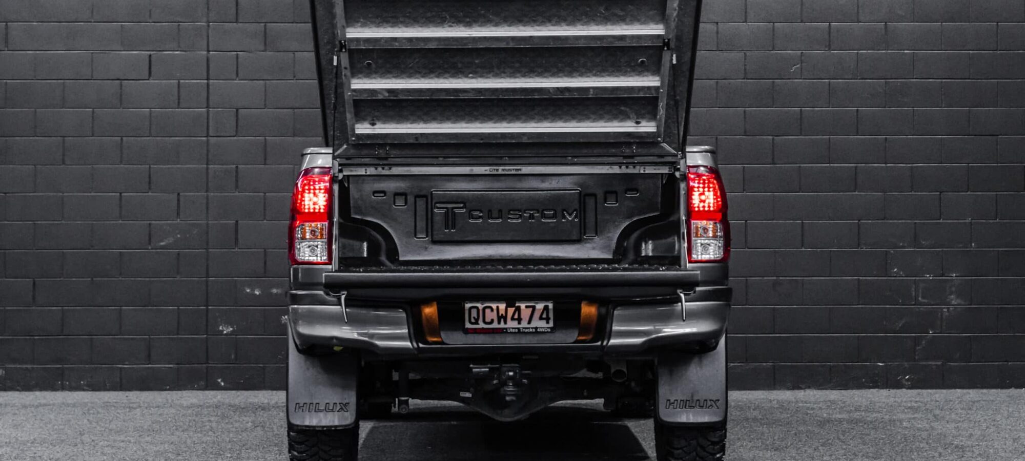 Vehicle Gallery Image