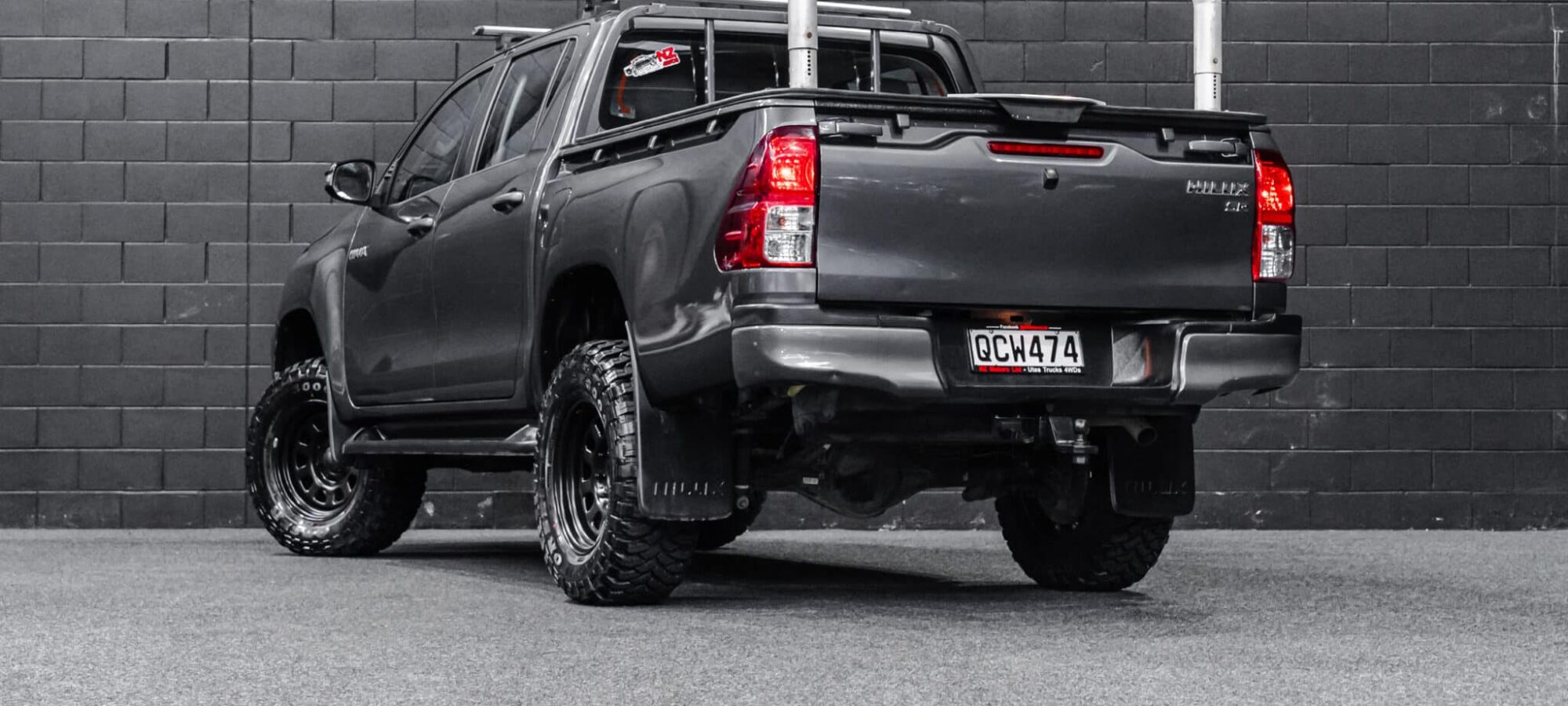 Vehicle Gallery Image