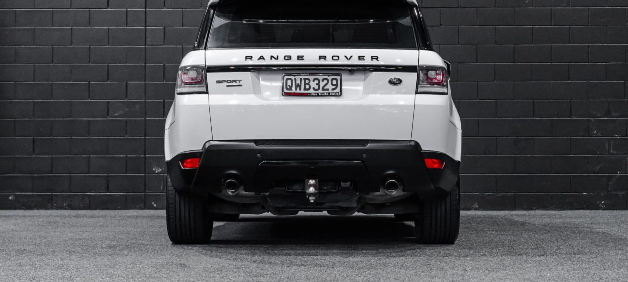 Vehicle Gallery Image