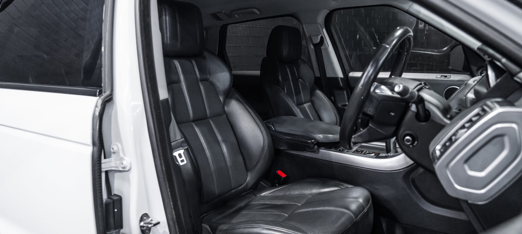 Vehicle Gallery Image