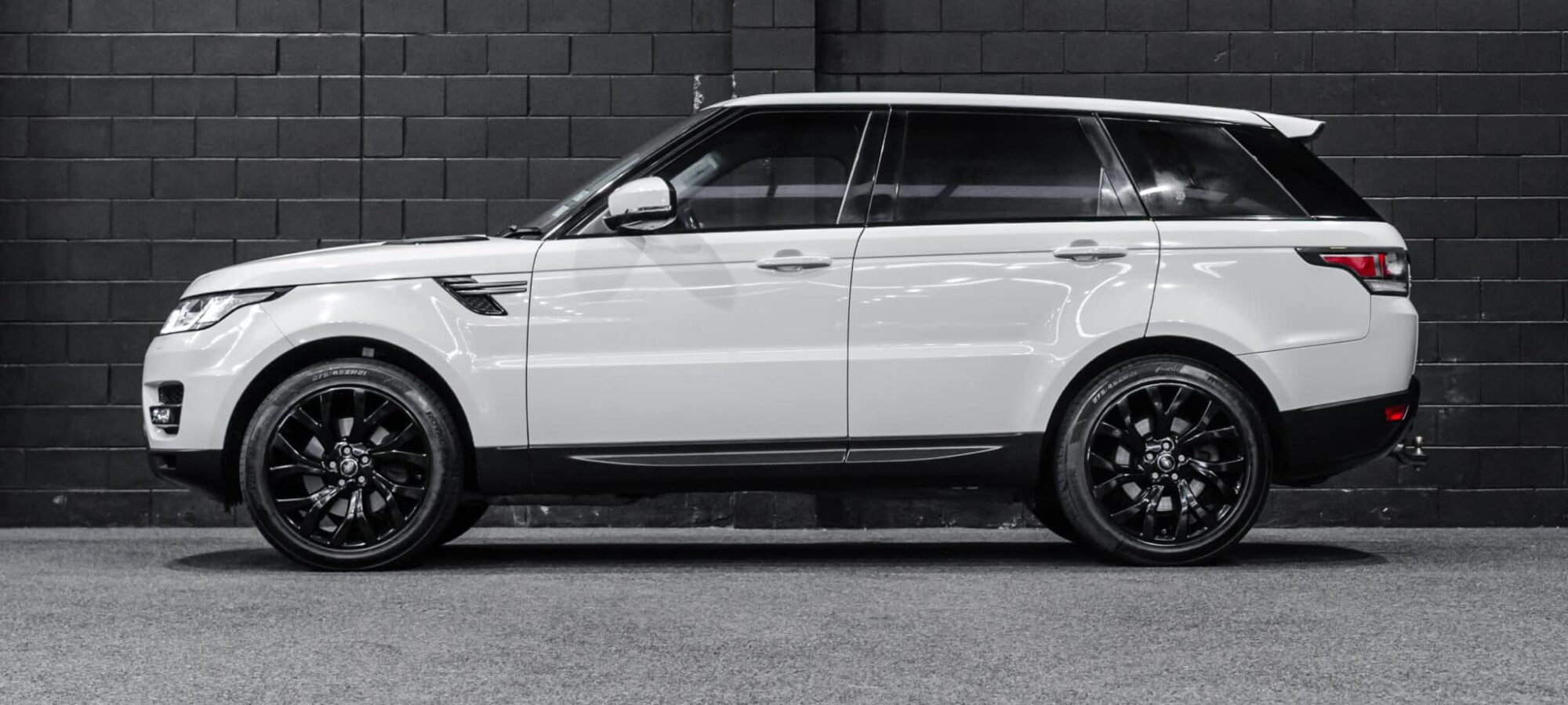 Vehicle Gallery Image