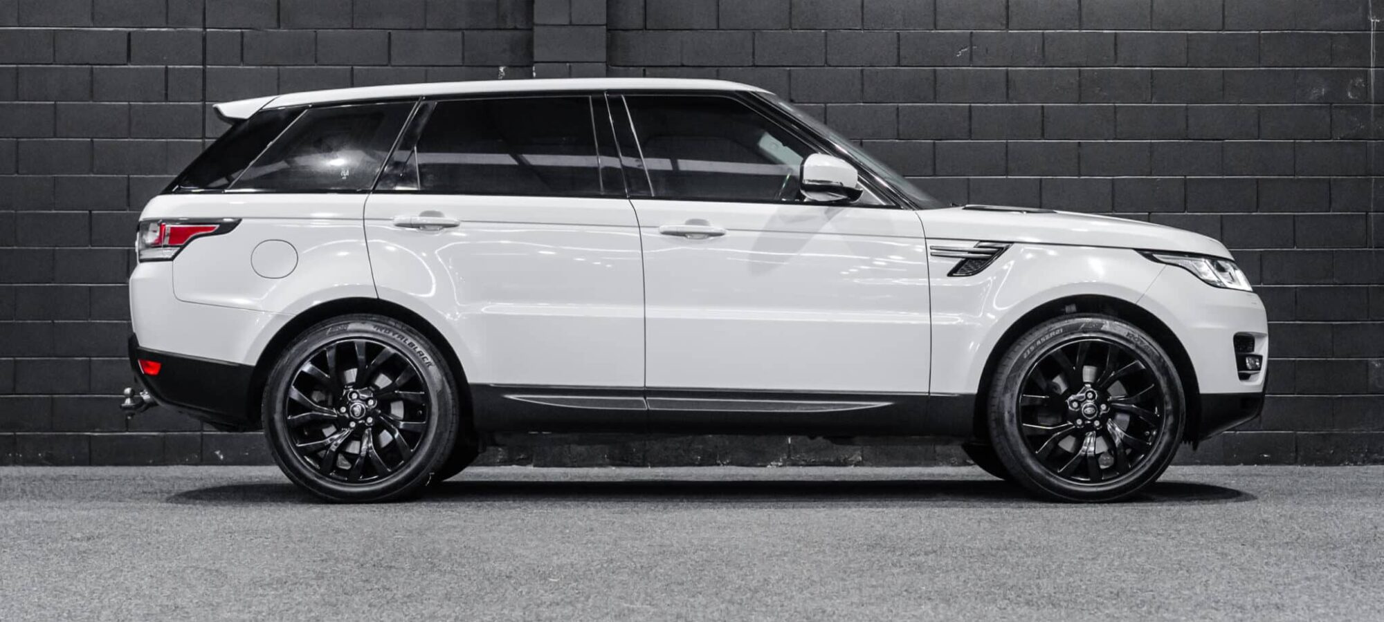 Vehicle Gallery Image