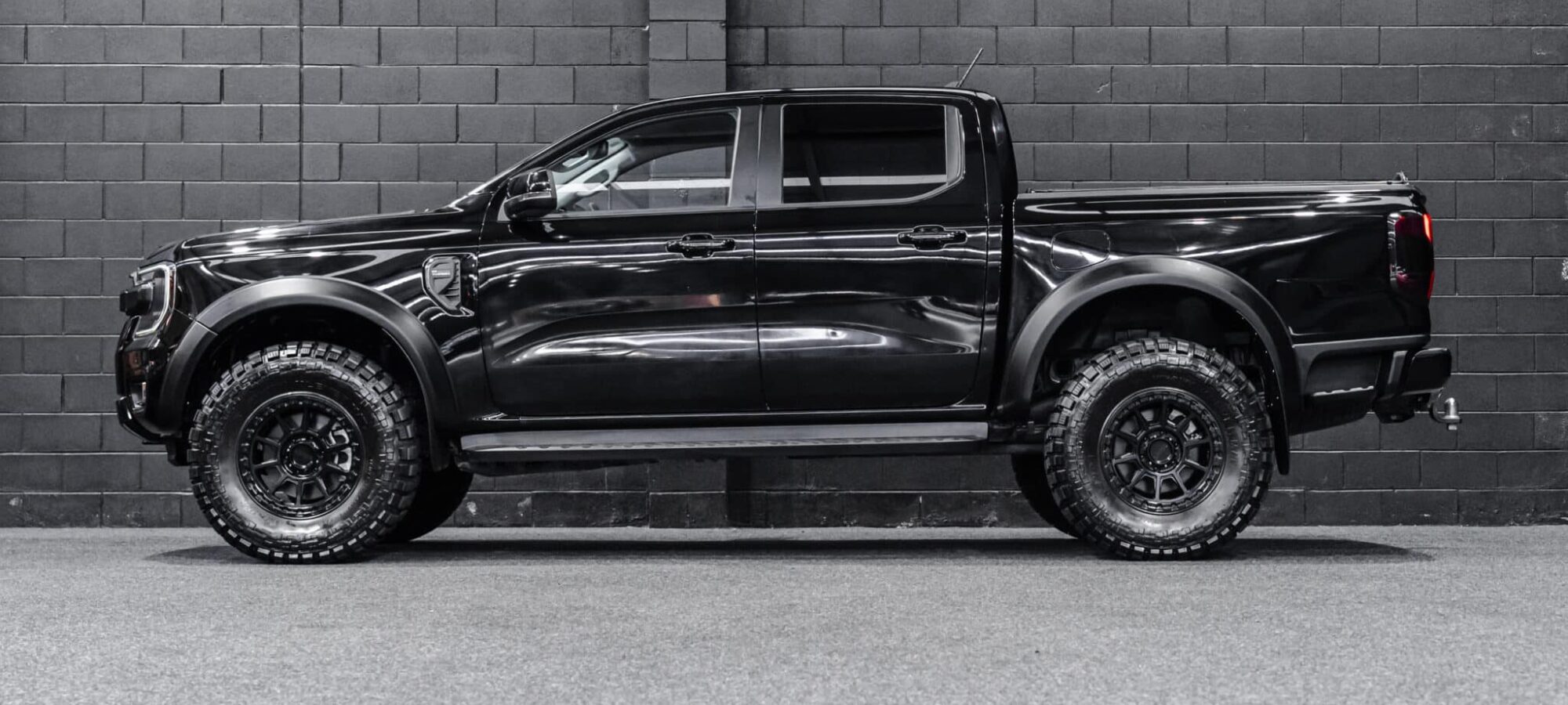 Vehicle Gallery Image