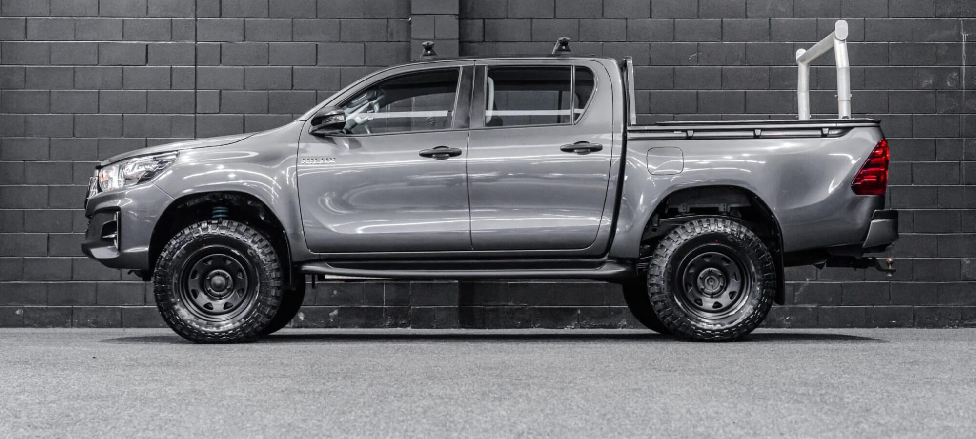 Vehicle Gallery Image