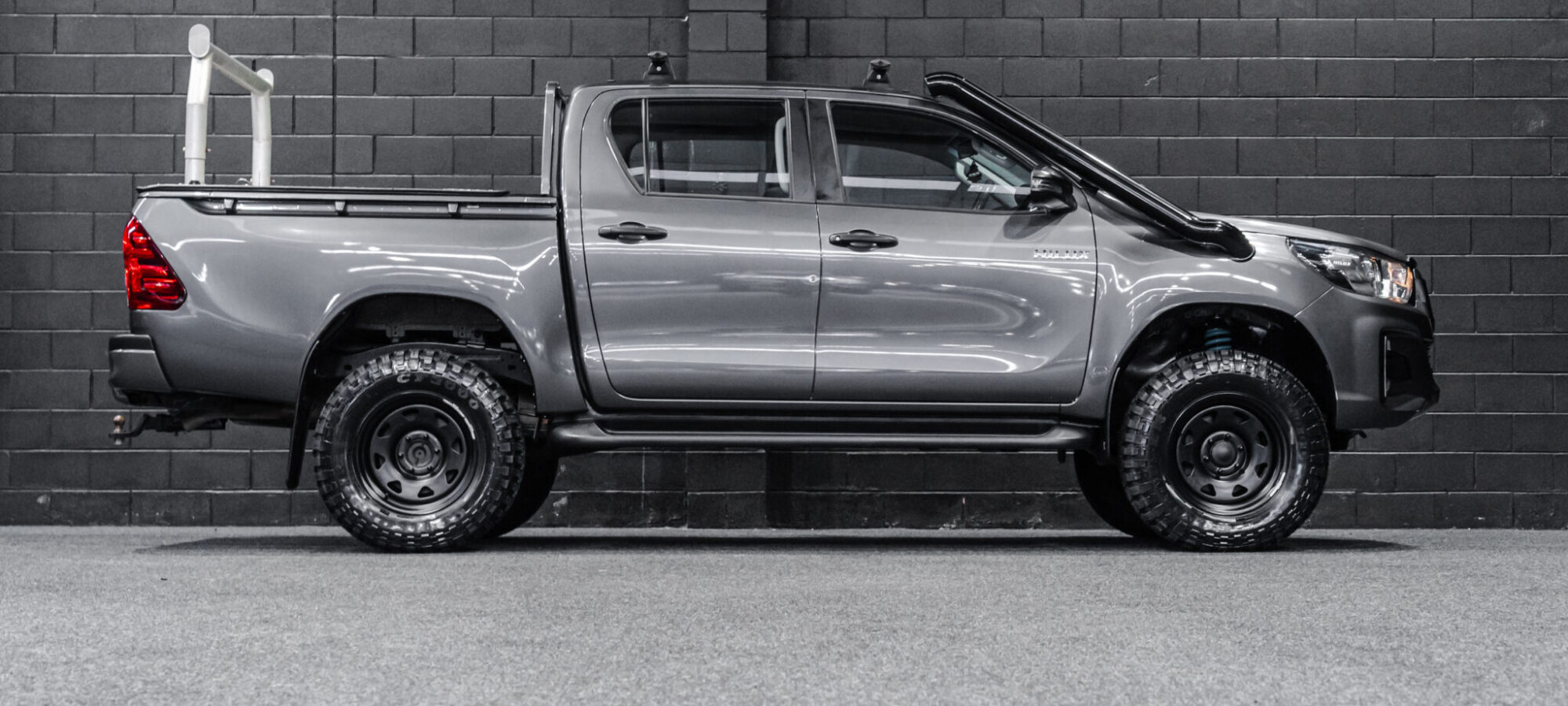 Vehicle Gallery Image