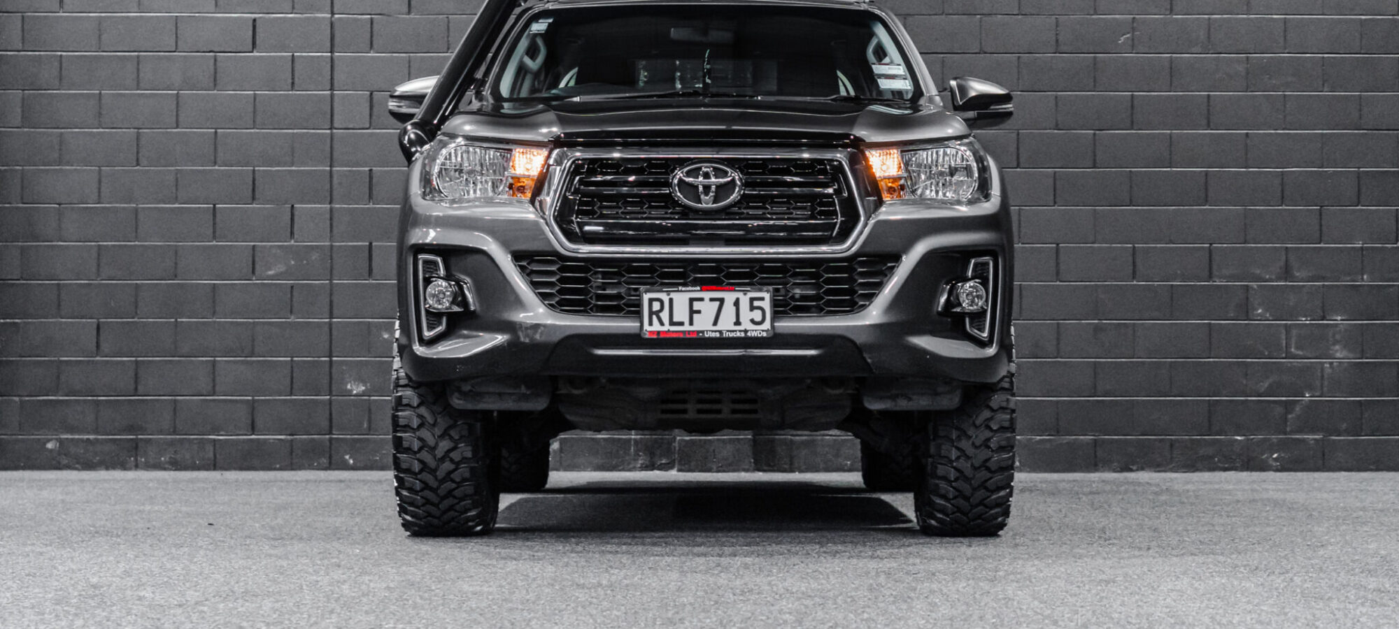 Vehicle Gallery Image