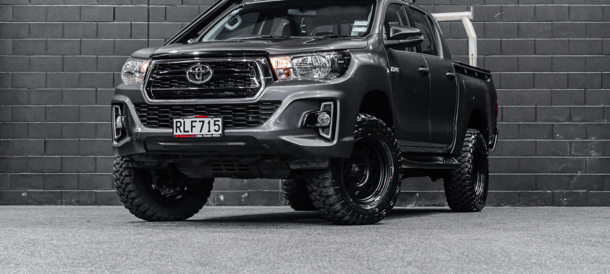 Vehicle Gallery Image