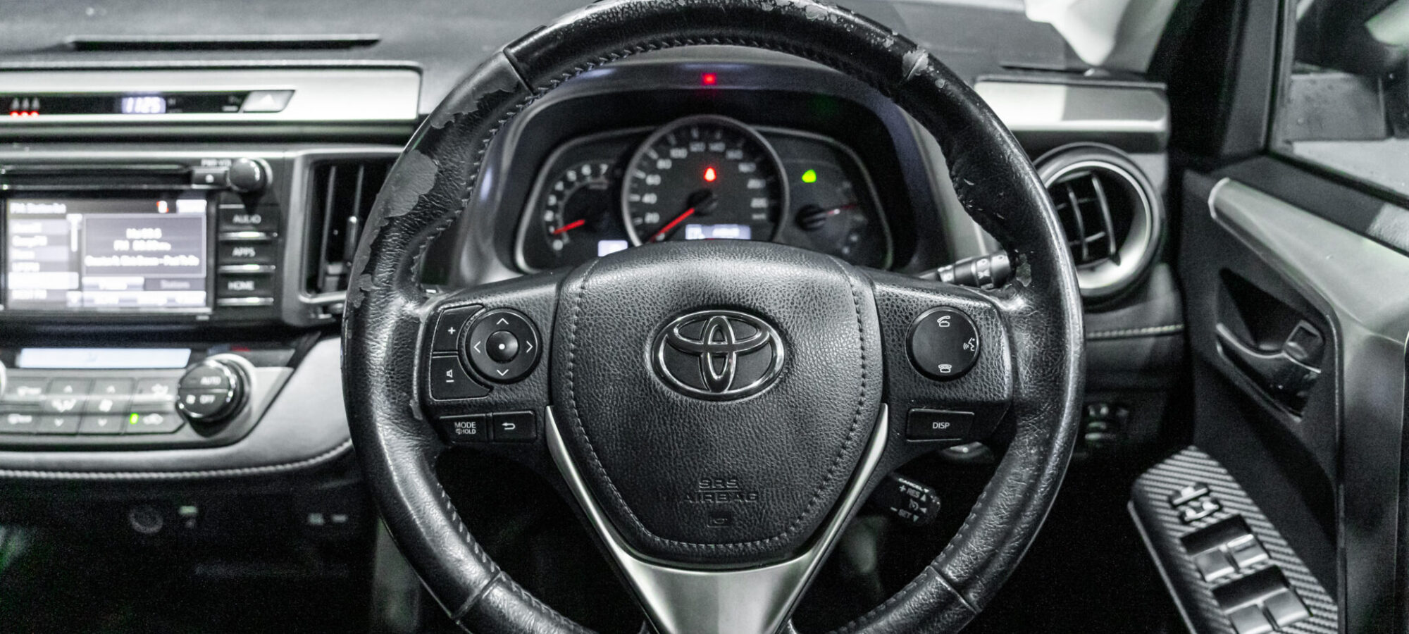 Vehicle Gallery Image