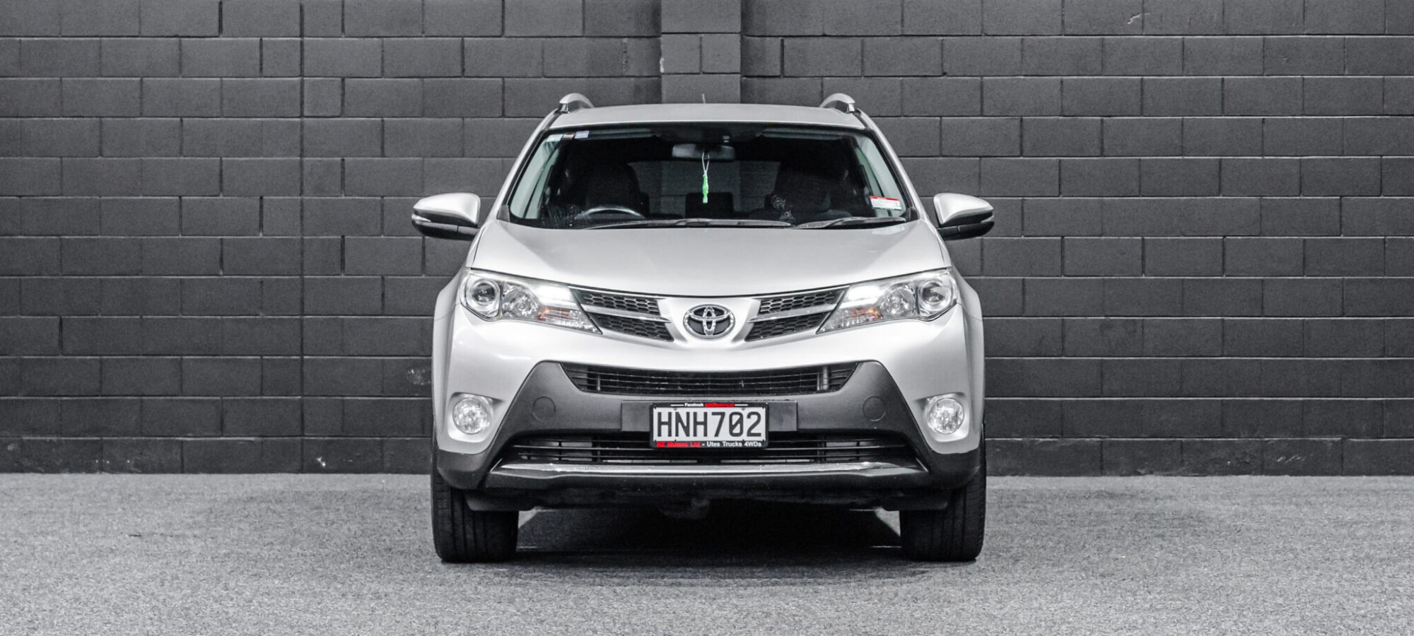 Vehicle Gallery Image