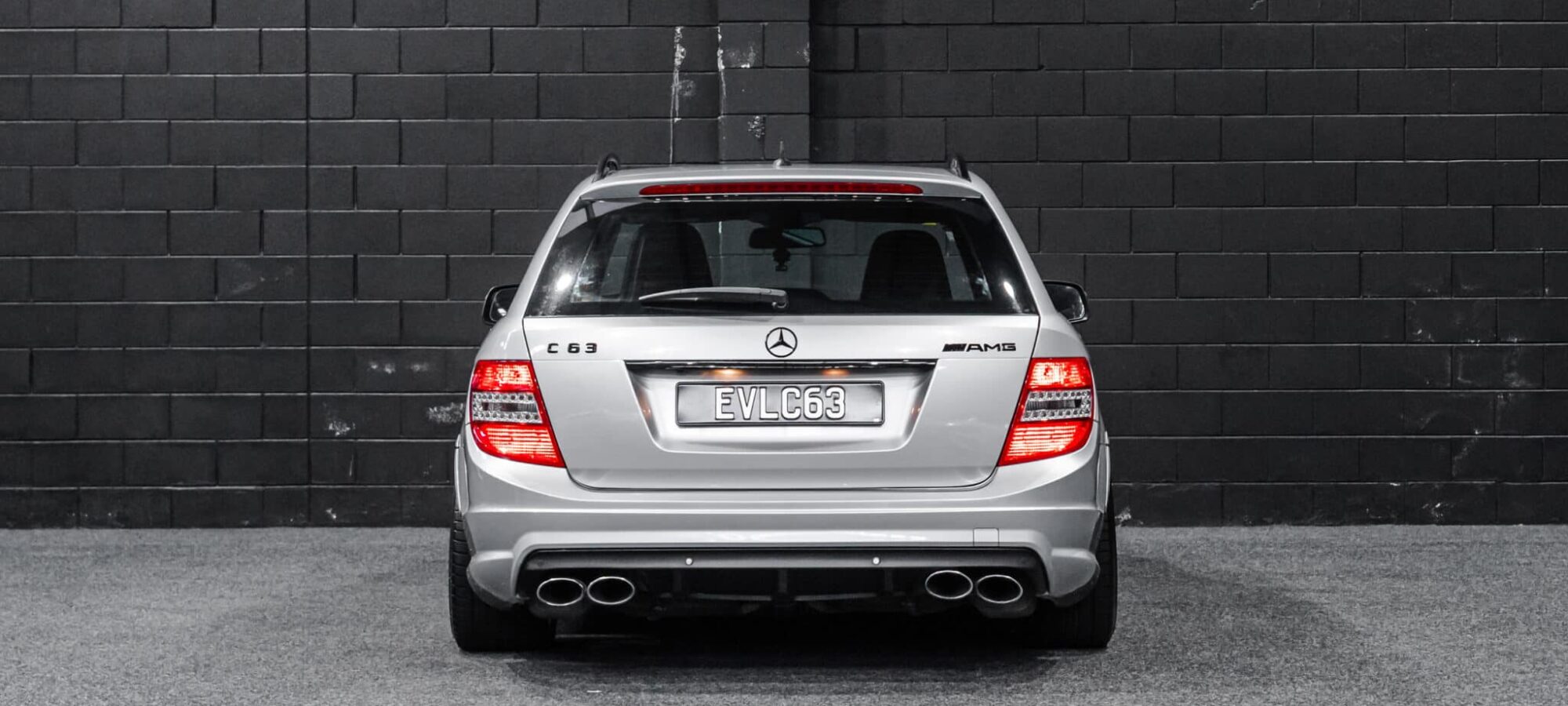 Vehicle Gallery Image