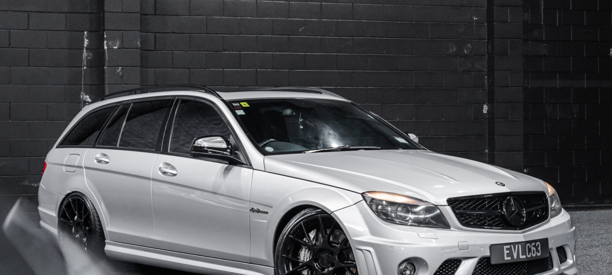 Vehicle Gallery Image