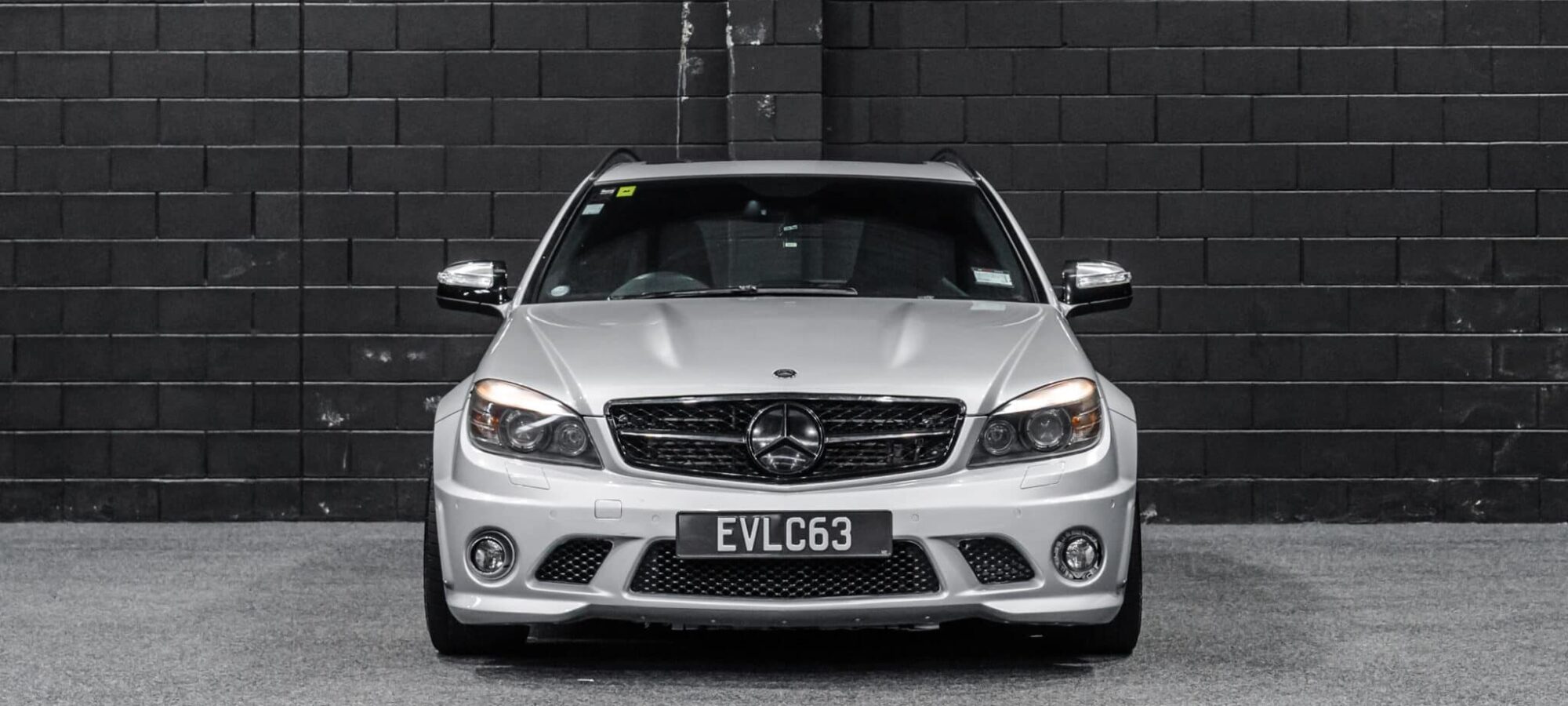 Vehicle Gallery Image