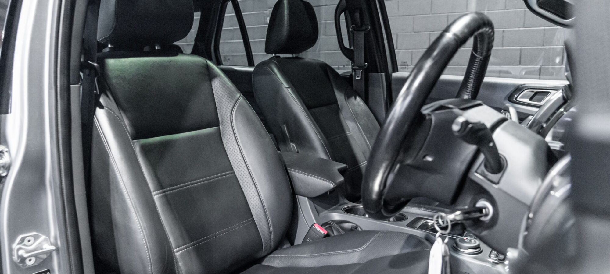 Vehicle Gallery Image