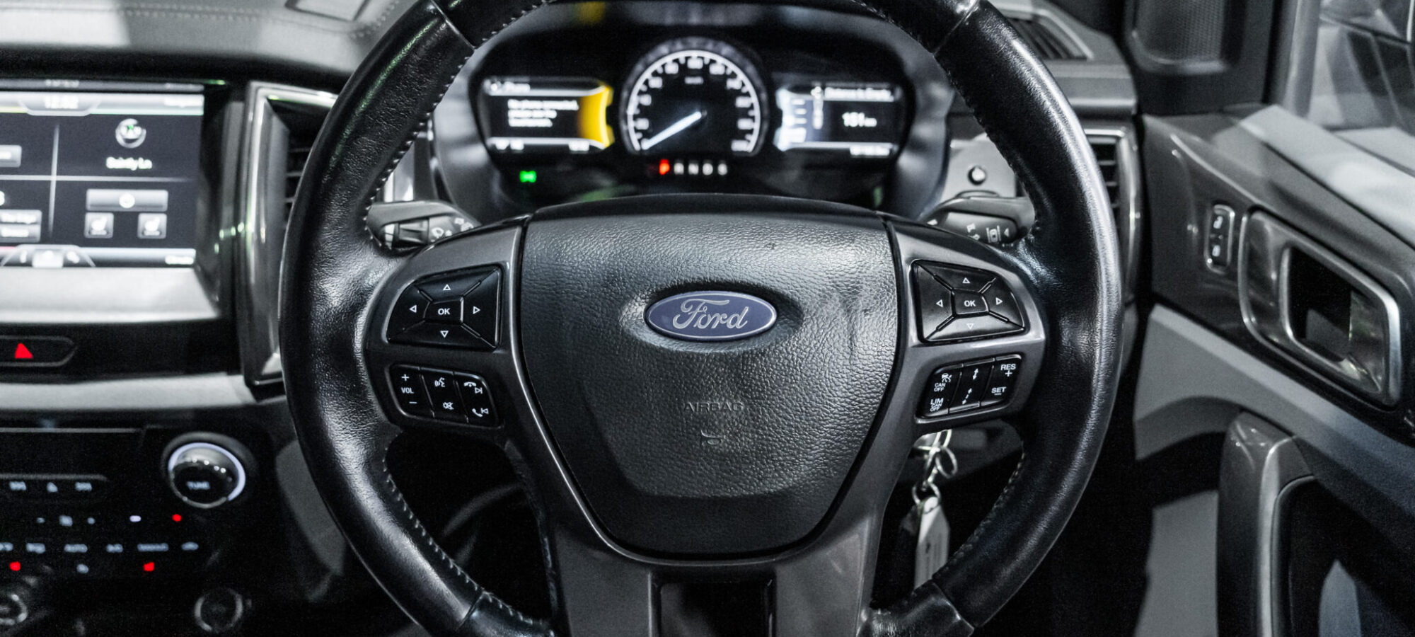 Vehicle Gallery Image