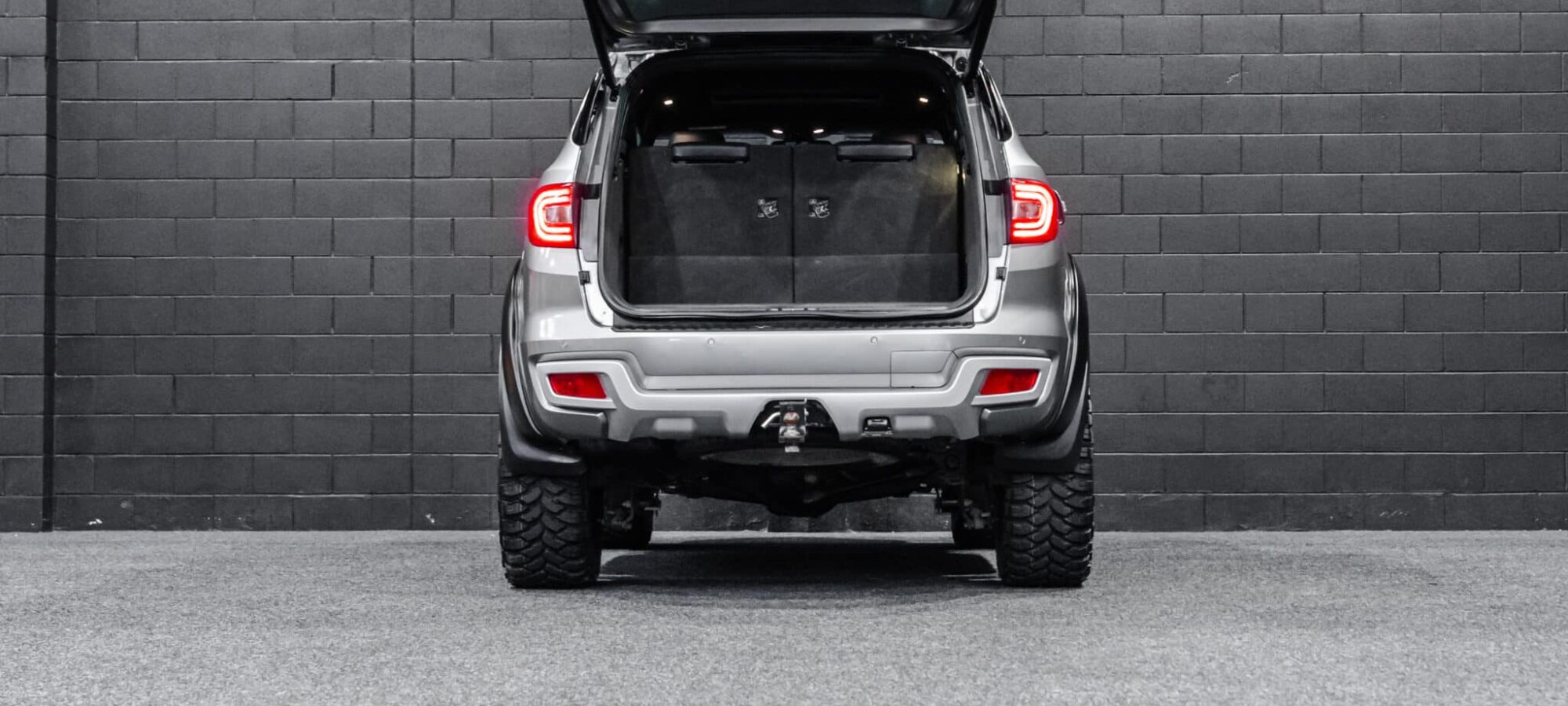 Vehicle Gallery Image