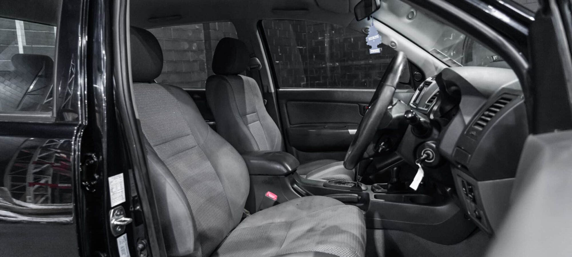 Vehicle Gallery Image