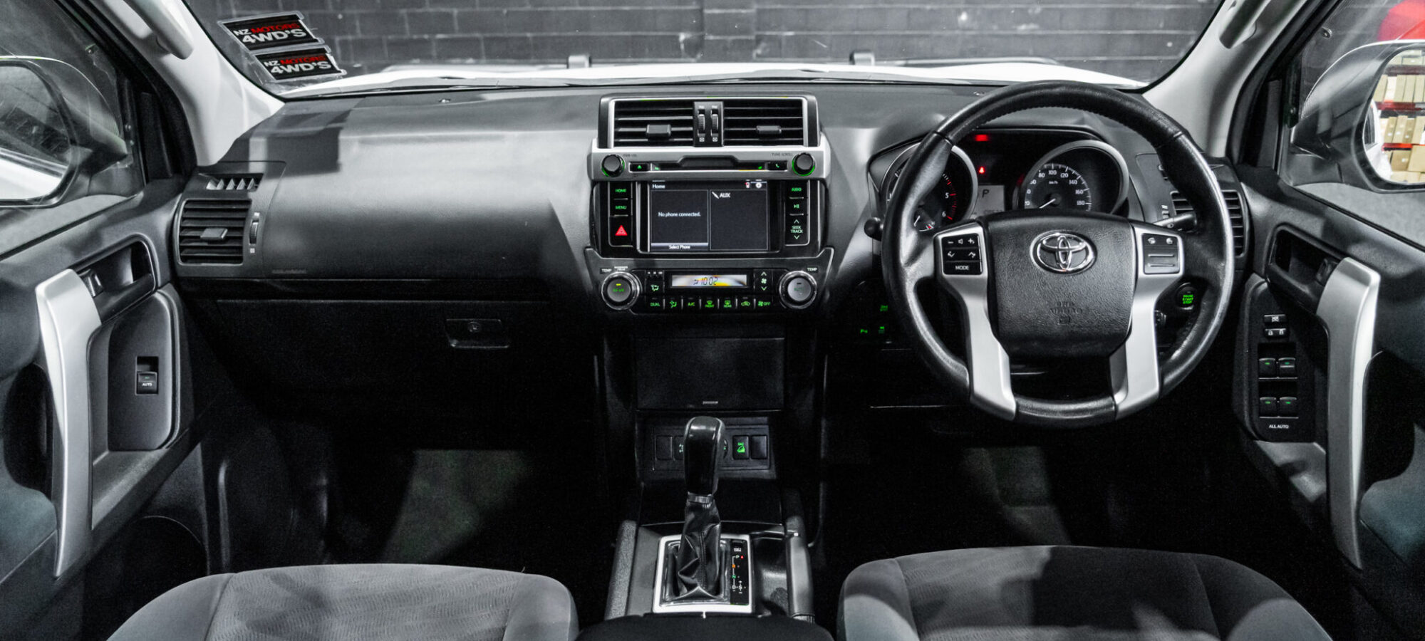 Vehicle Gallery Image