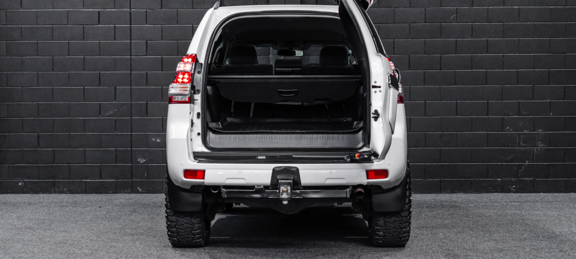 Vehicle Gallery Image