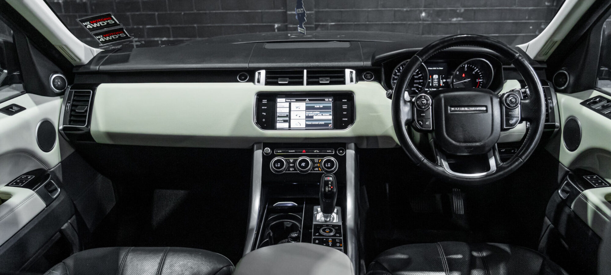 Vehicle Gallery Image