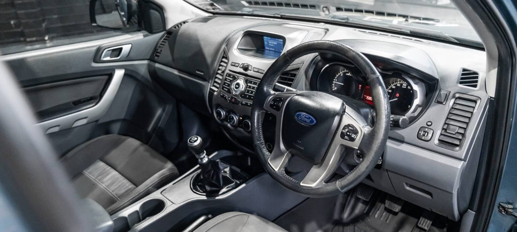 Vehicle Gallery Image