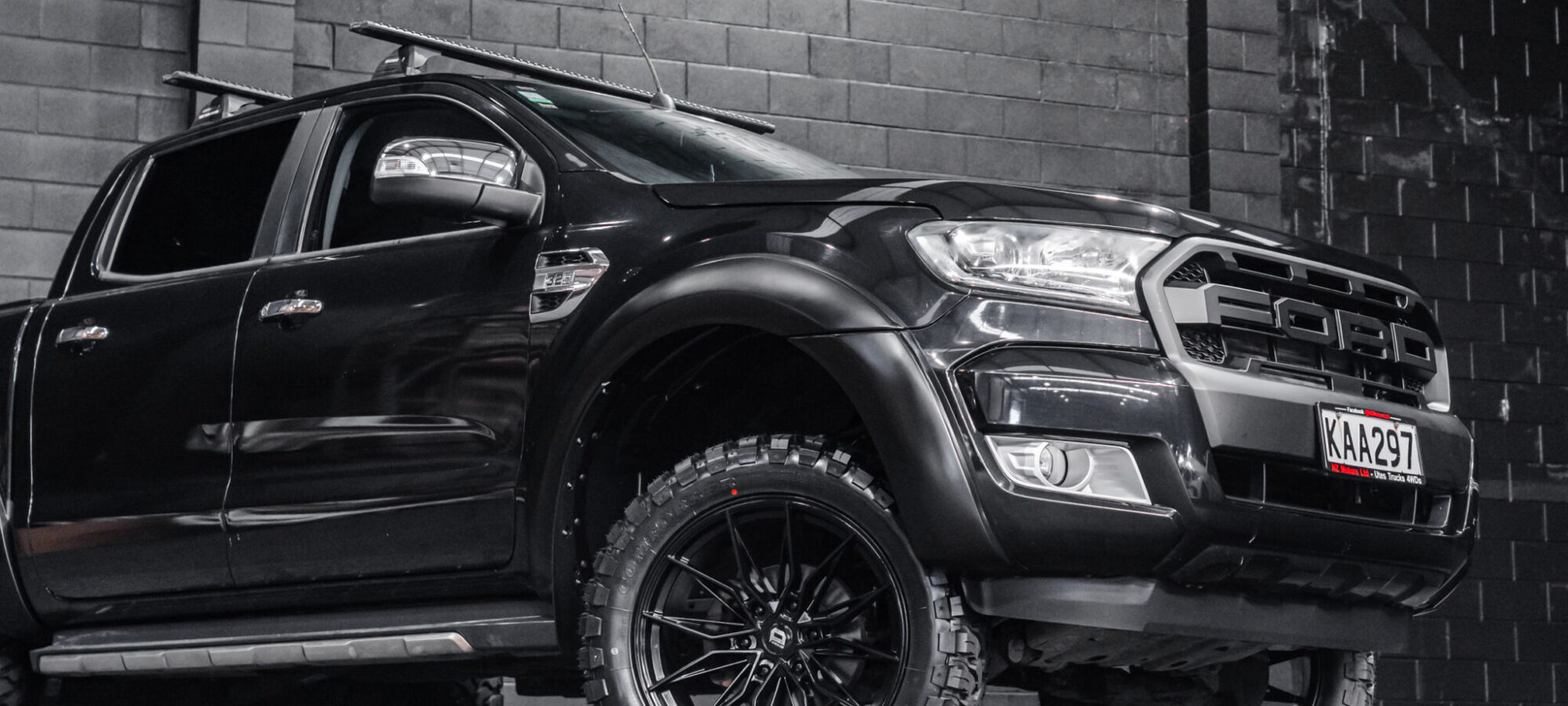 Vehicle Gallery Image