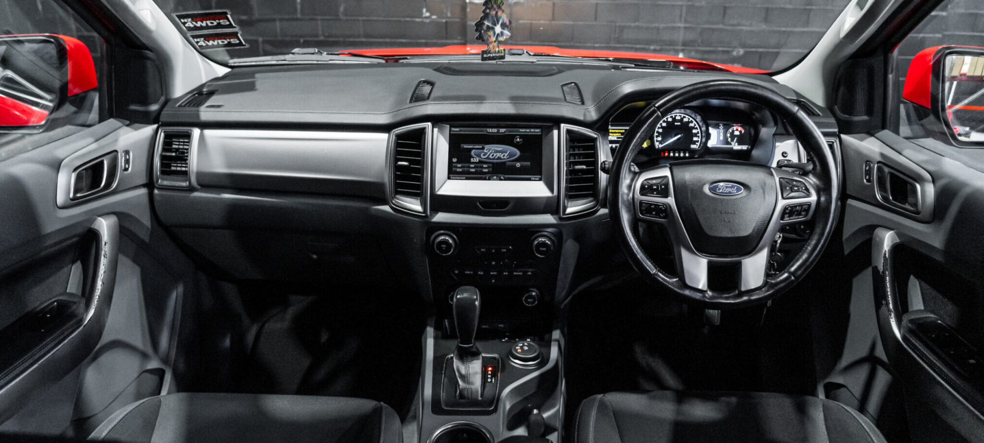 Vehicle Gallery Image