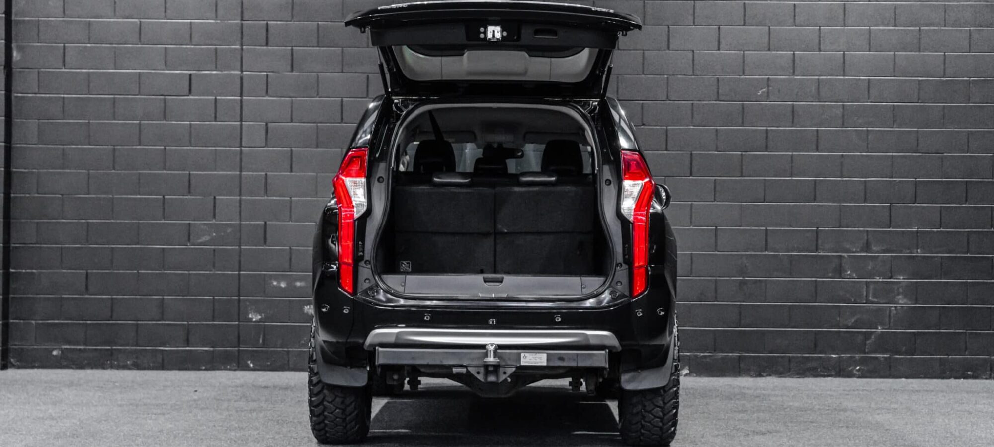 Vehicle Gallery Image