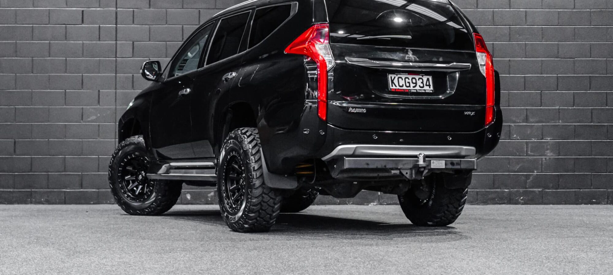 Vehicle Gallery Image