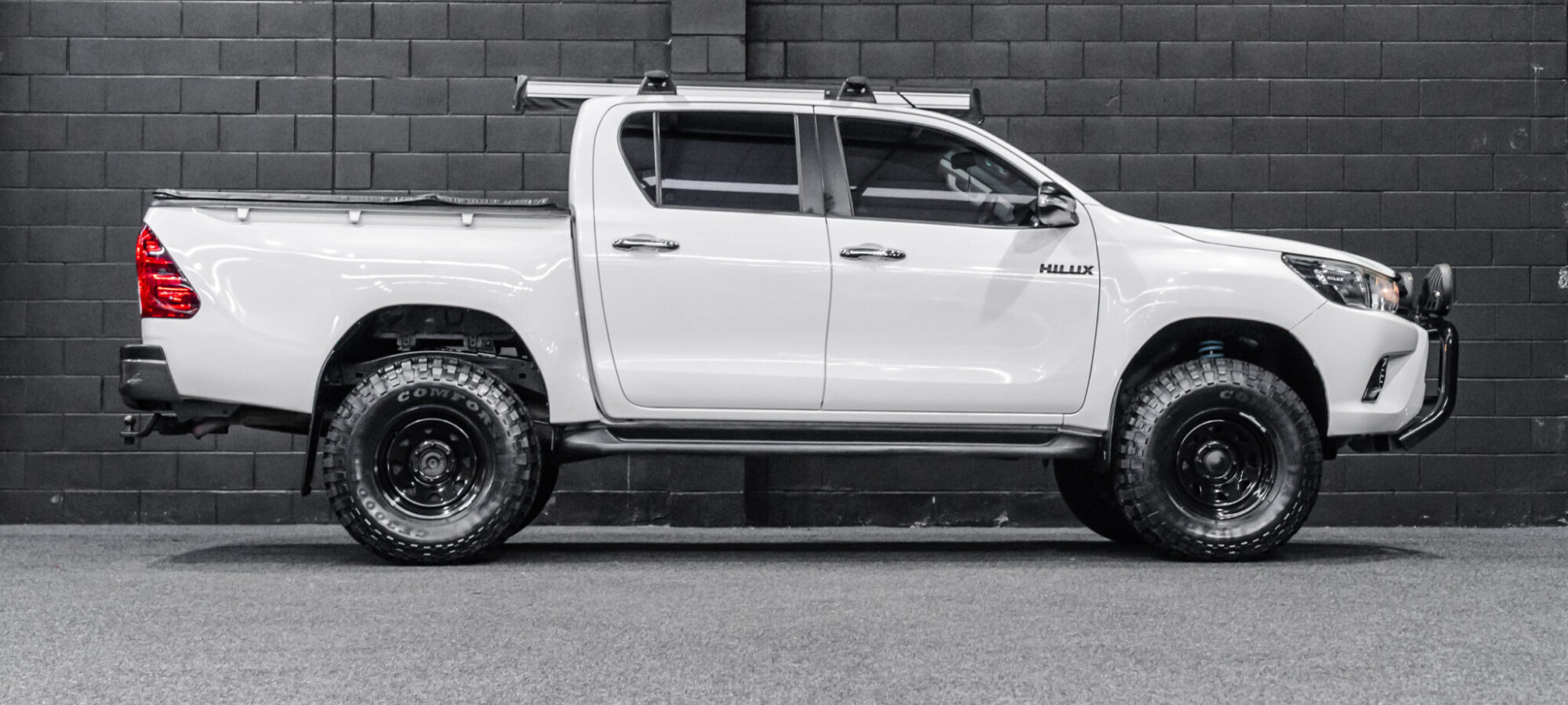 Vehicle Gallery Image