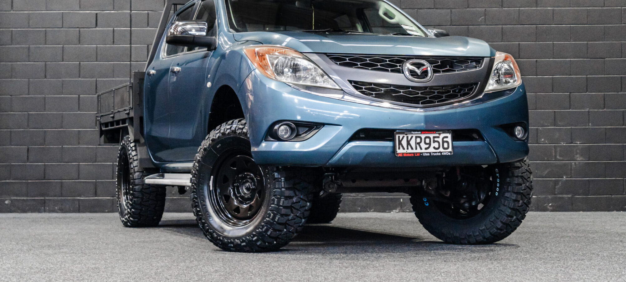 Vehicle Gallery Image