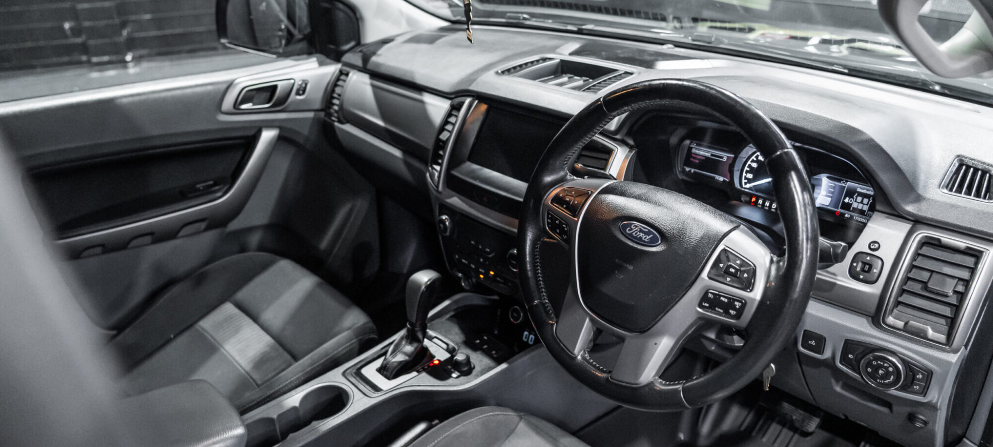 Vehicle Gallery Image