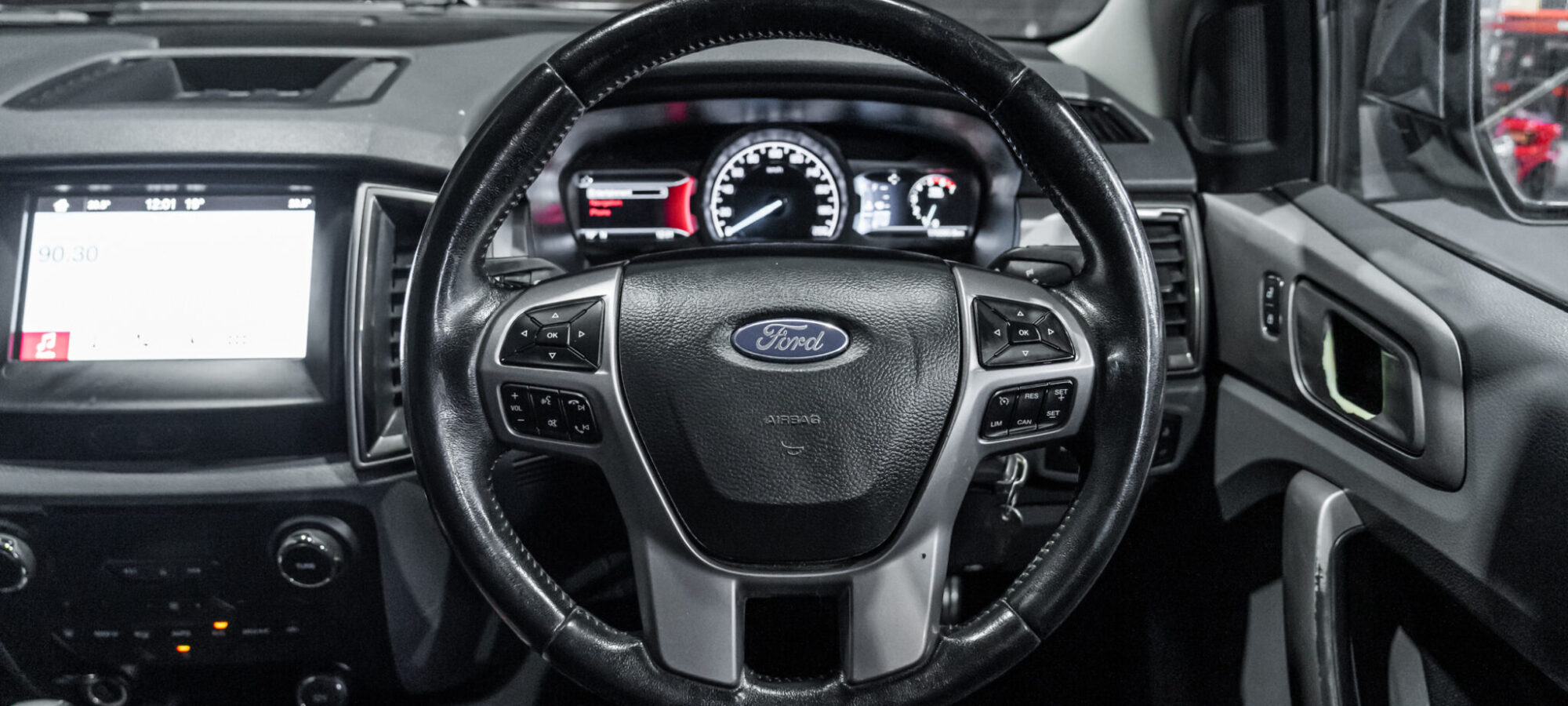 Vehicle Gallery Image