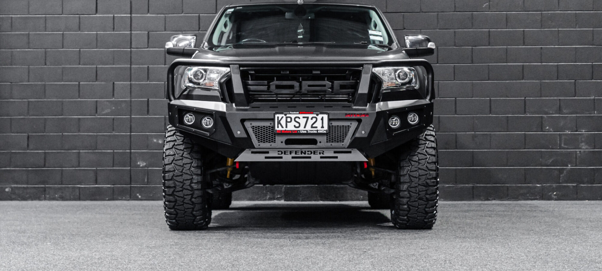 Vehicle Gallery Image