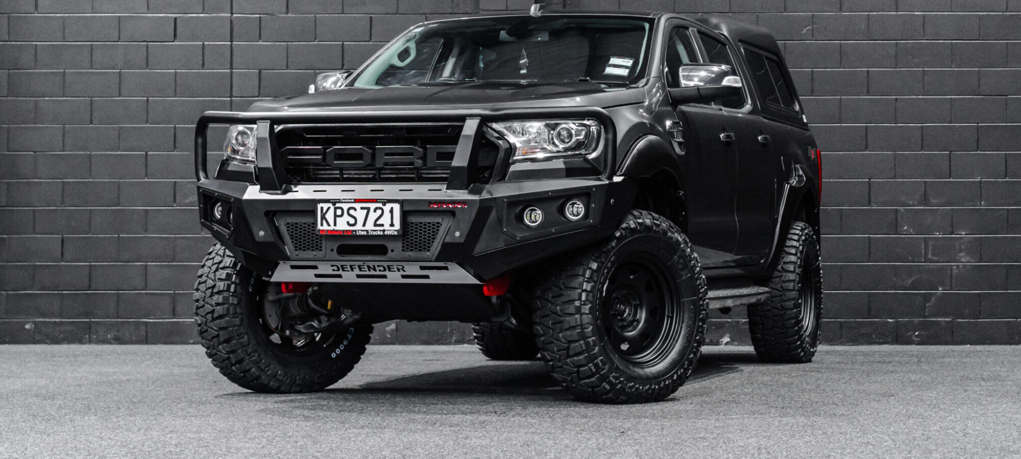 Vehicle Gallery Image