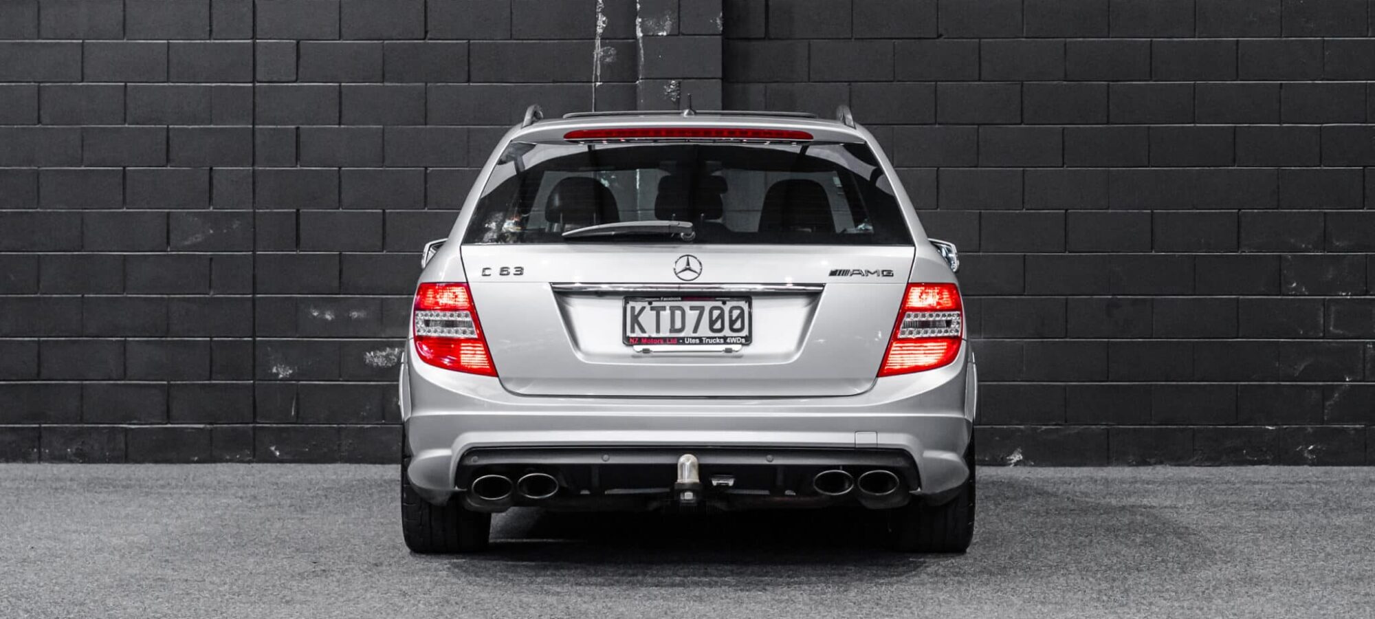 Vehicle Gallery Image