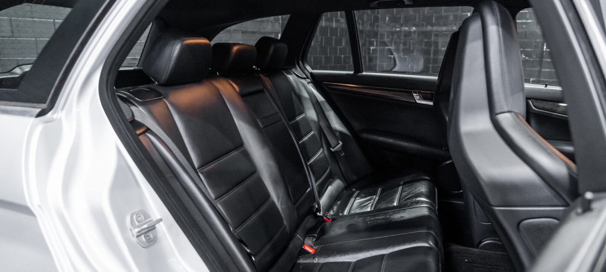 Vehicle Gallery Image