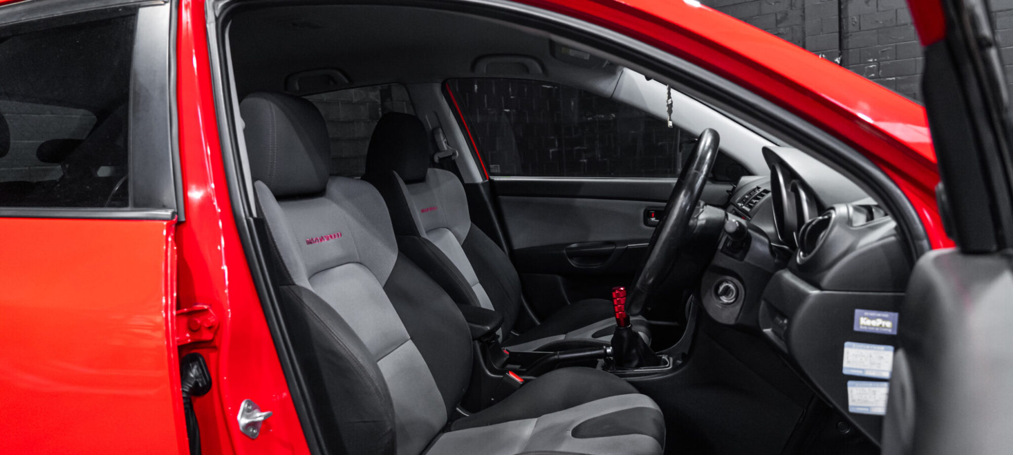 Vehicle Gallery Image