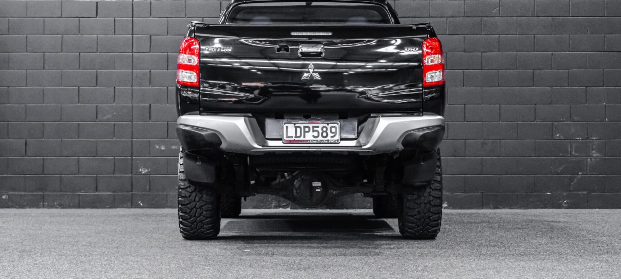 Vehicle Gallery Image