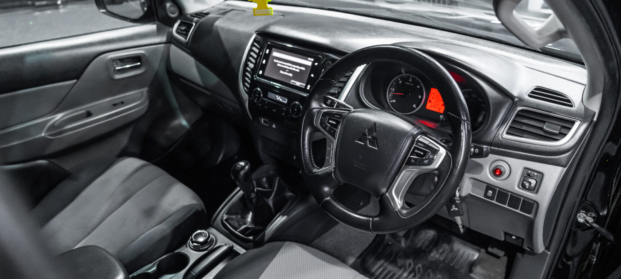 Vehicle Gallery Image