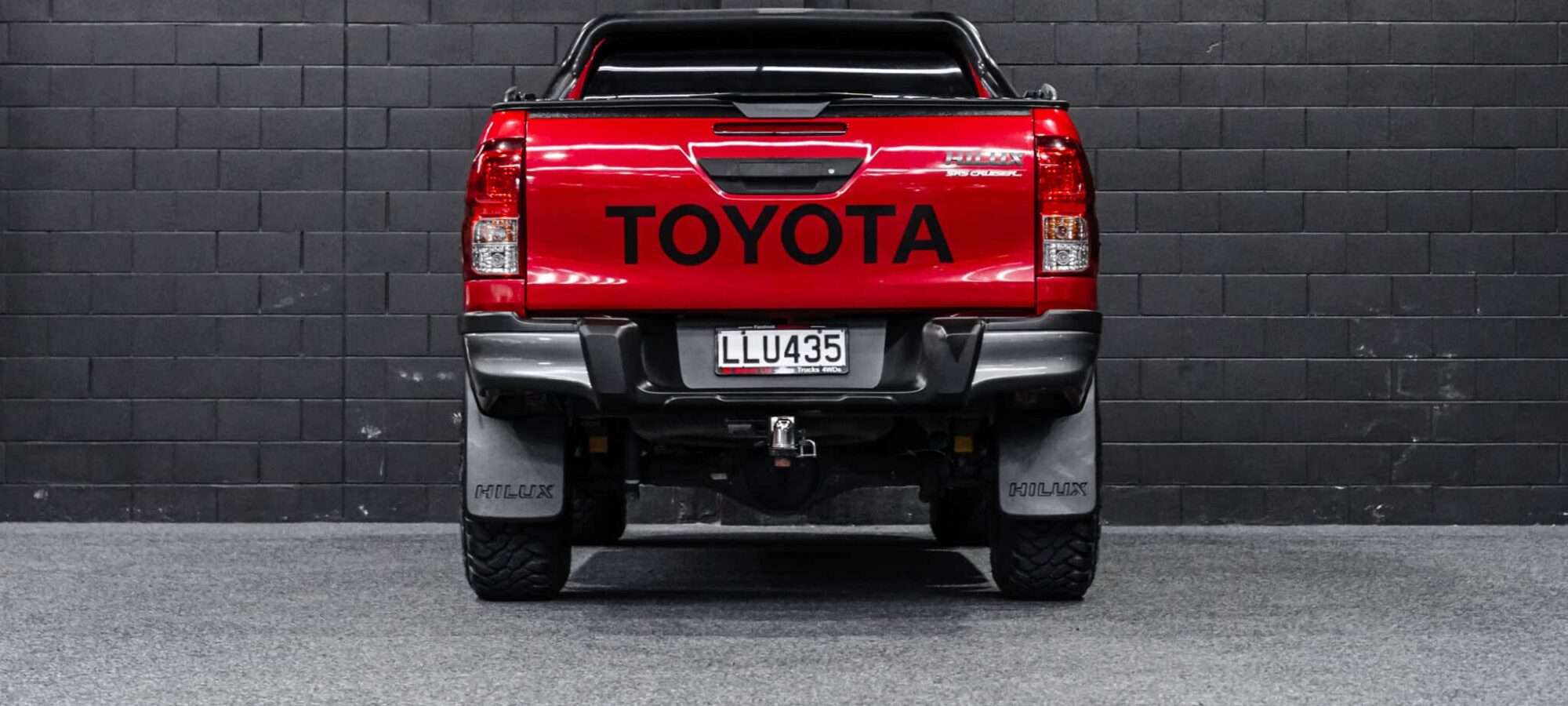 Vehicle Gallery Image