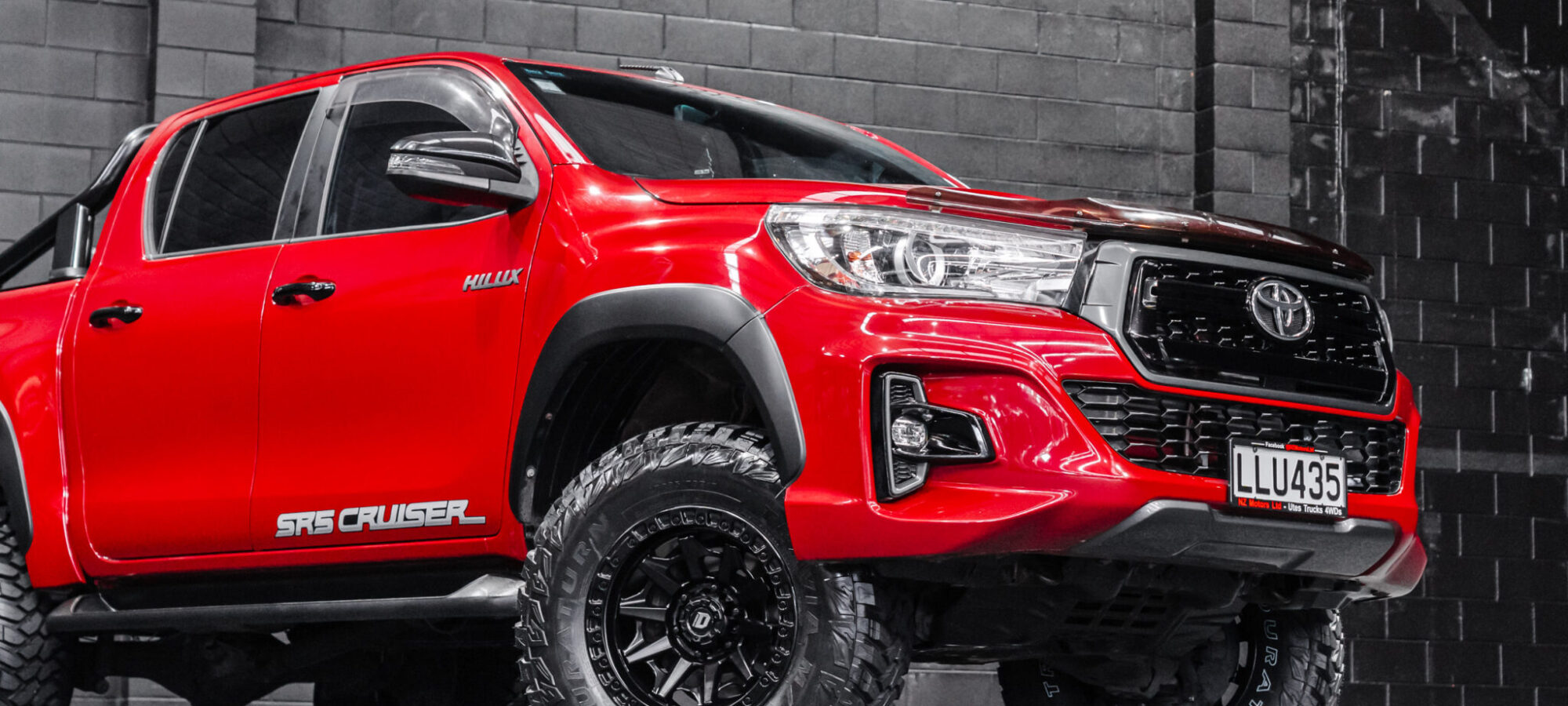 Vehicle Gallery Image