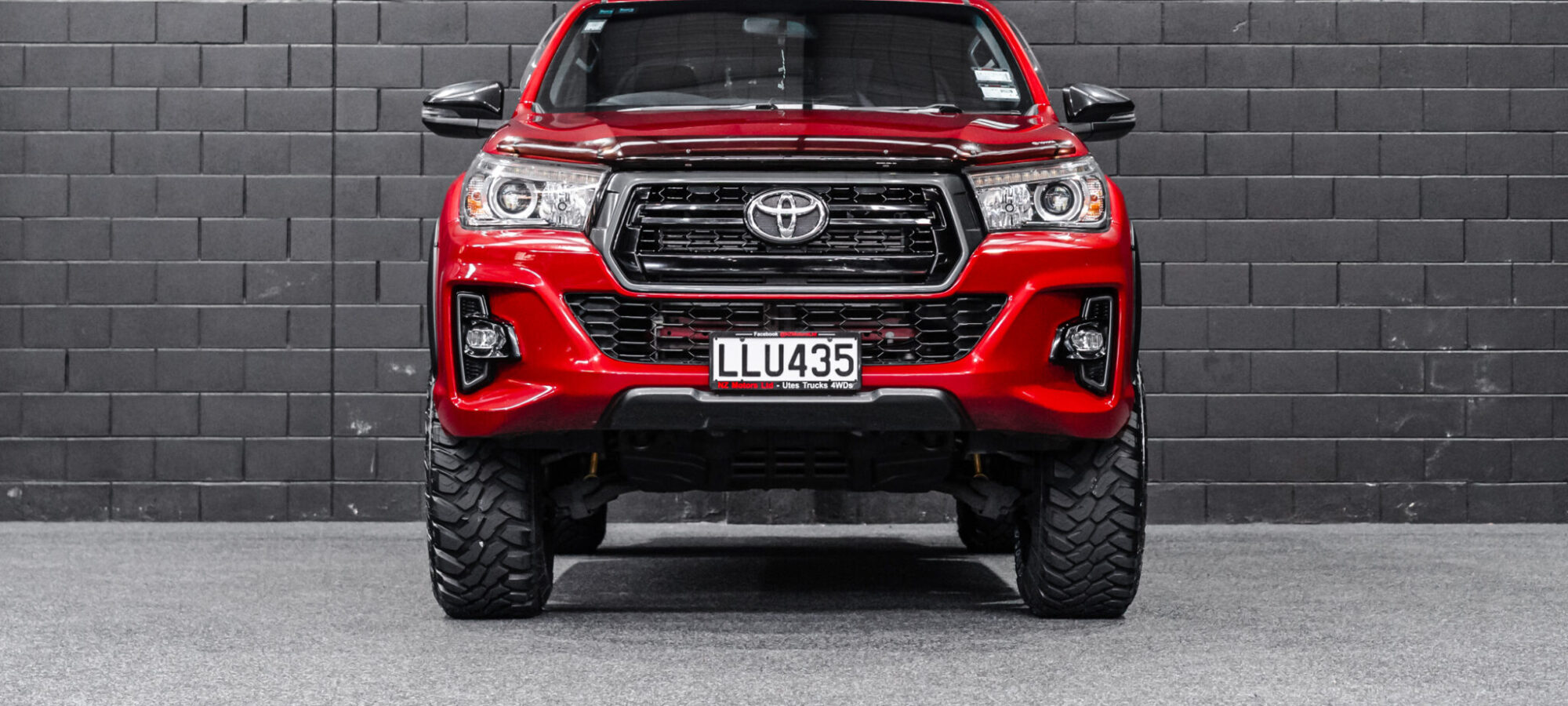 Vehicle Gallery Image