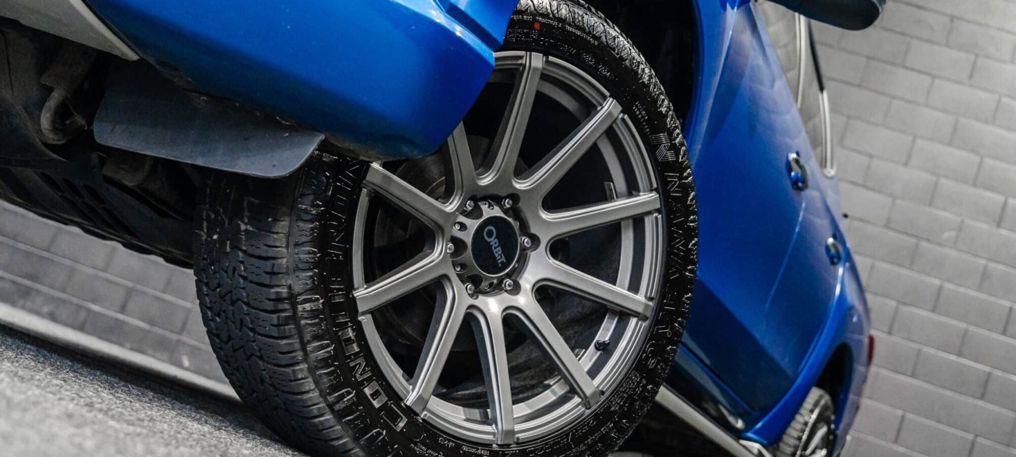 Vehicle Gallery Image