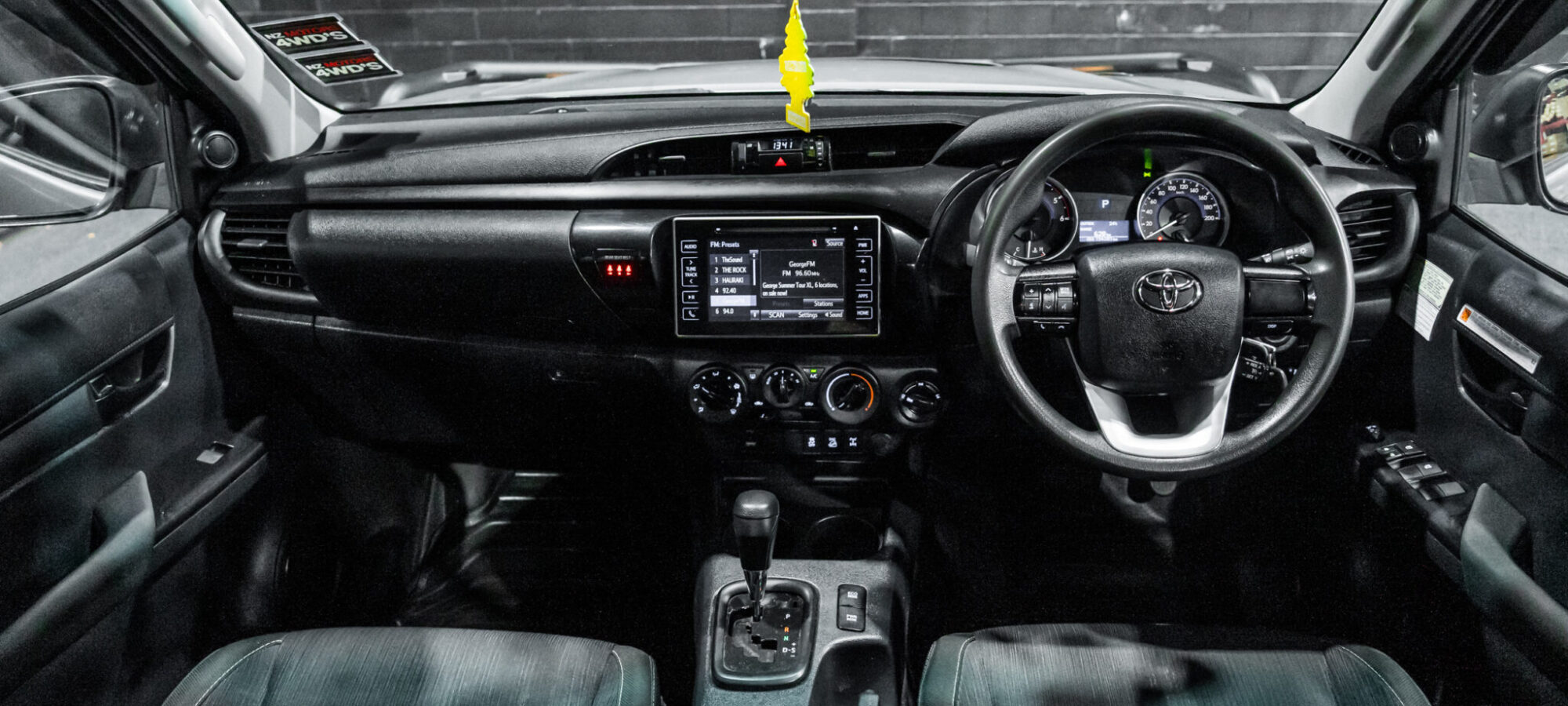 Vehicle Gallery Image